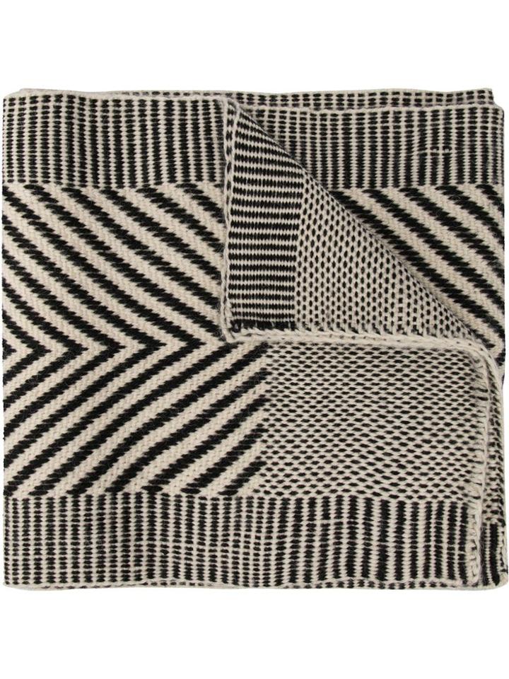 Voz Chevron Scarf - Black