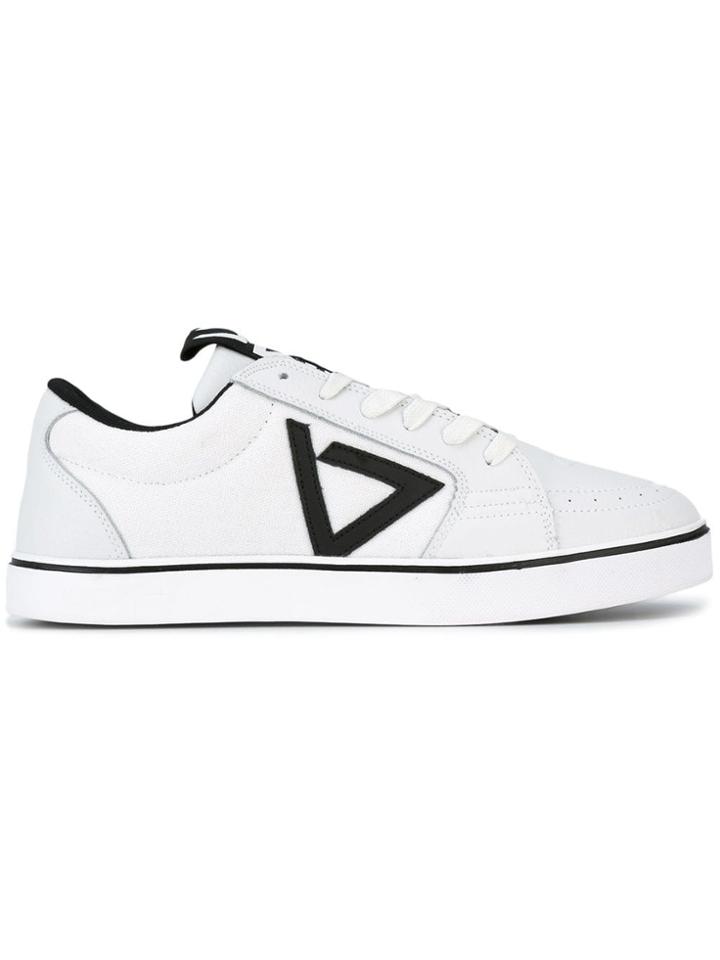 Omc 'inward' Sneakers - White