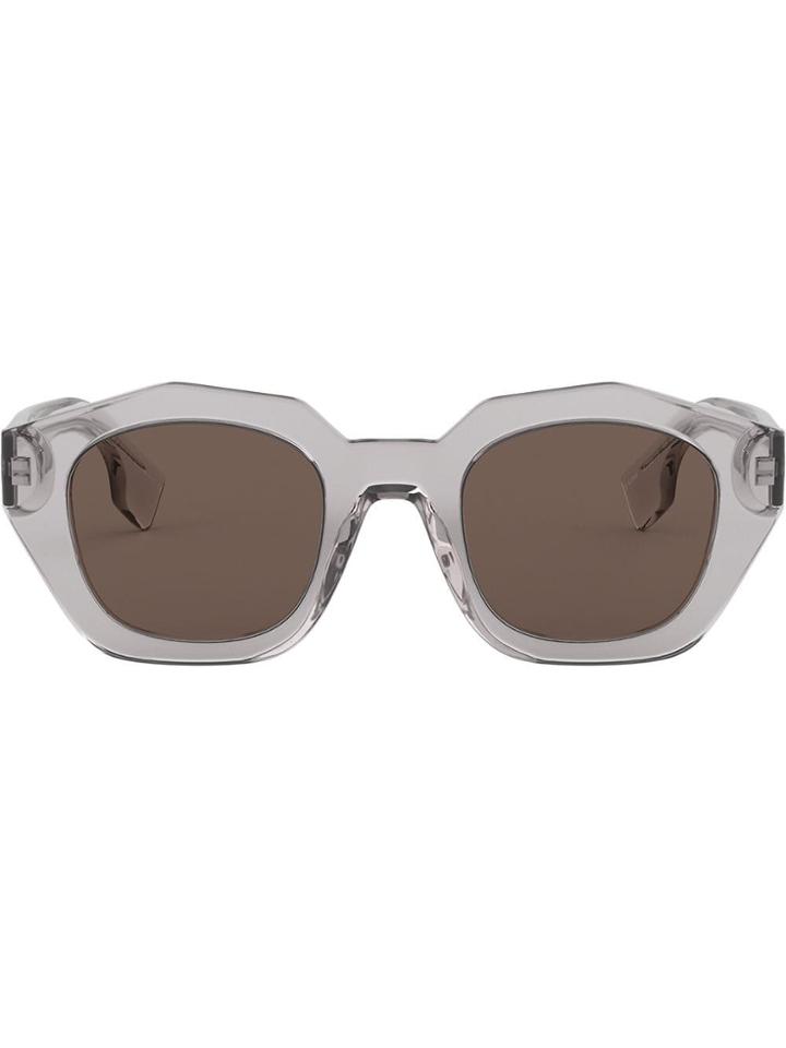 Burberry Eyewear Geometric Frame Sunglasses - Grey