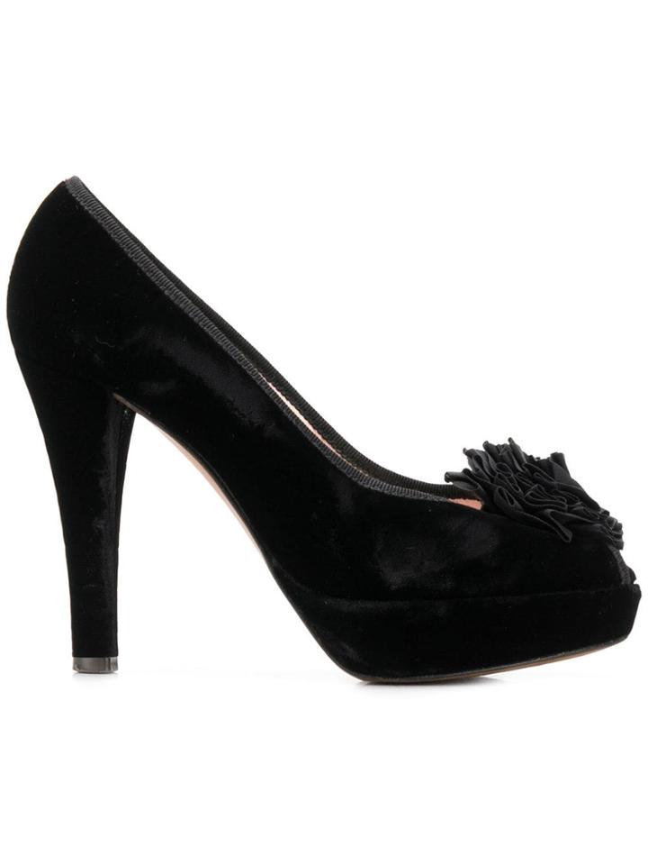 Moschino Vintage 1990's Flower Appliqué Pumps - Black