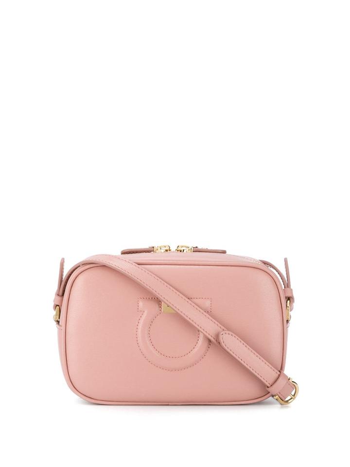 Salvatore Ferragamo Cross Body Bag - Pink
