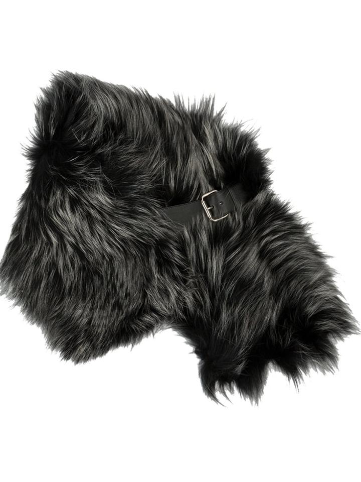 Fendi Buckled Fur Scarf - Black