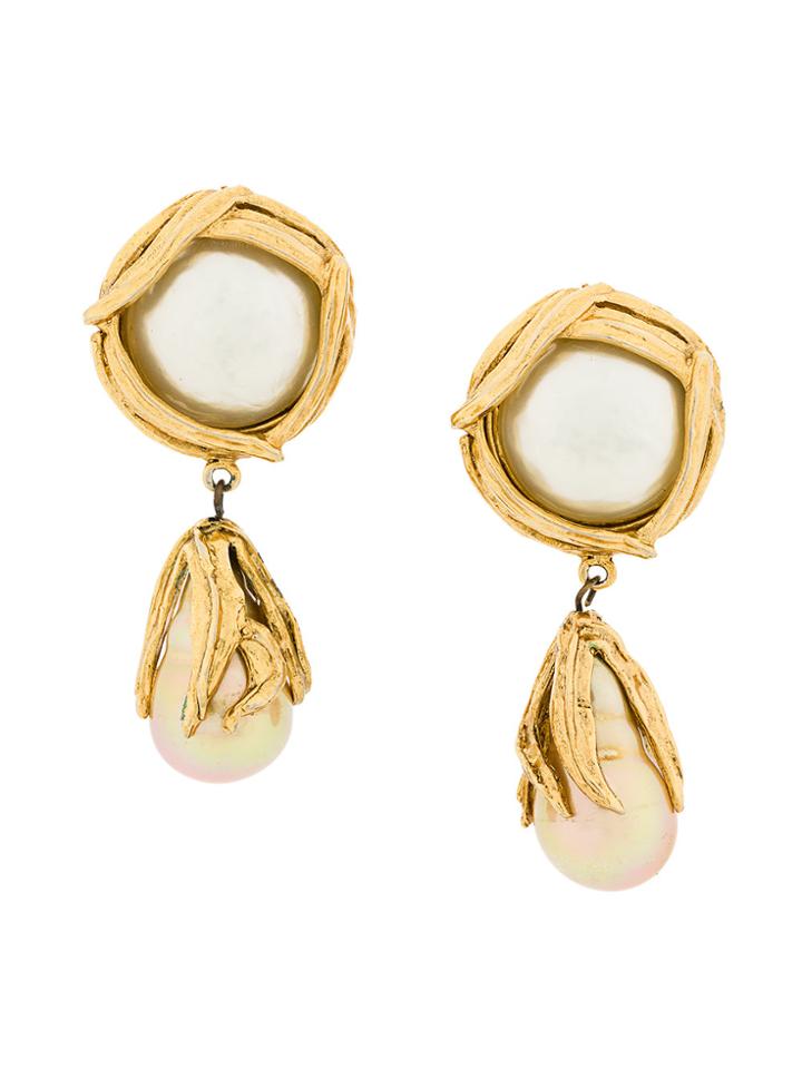Yves Saint Laurent Vintage Pearl Earrings - Metallic