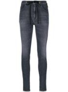 The Seafarer Skinny Jeans - Grey