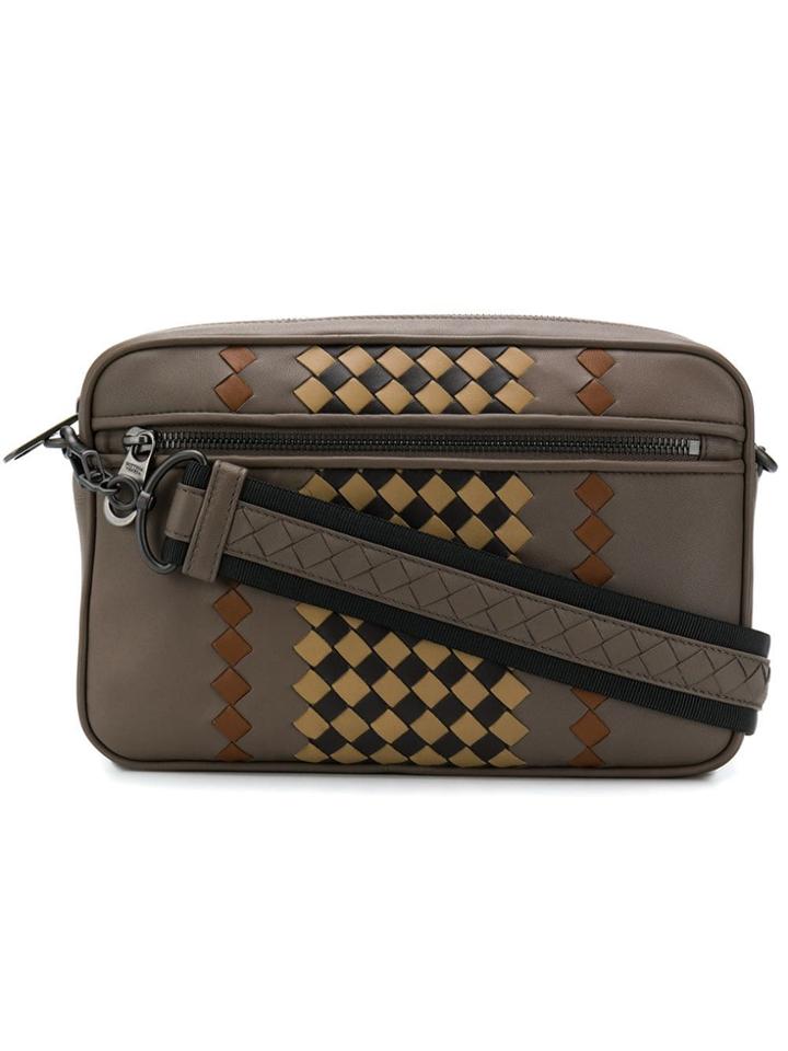 Bottega Veneta Intrecciato Messenger Bag - Brown