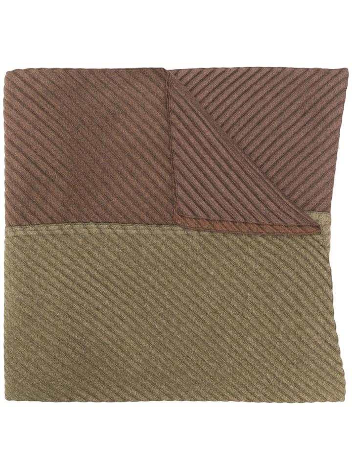 Homme Plissé Issey Miyake Two Tone Pleated Scarf - Green