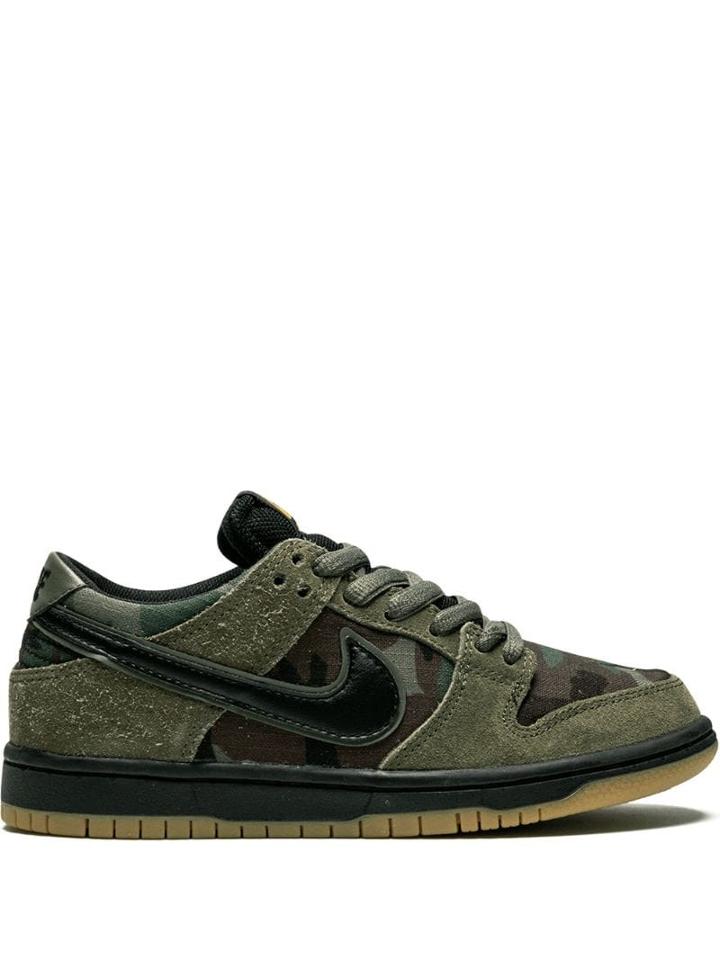 Nike Sb Zoom Dunk Low Pro Sneakers - Green