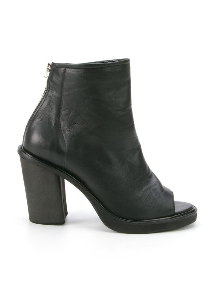 Uma Raquel Davidowicz 'anglo' Booties