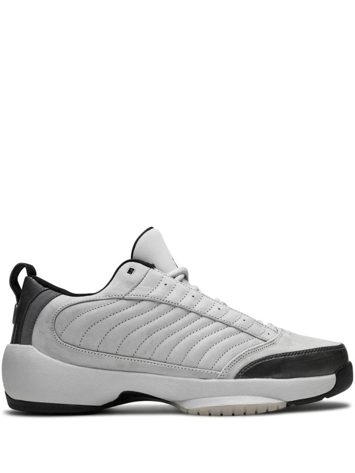 Jordan Air Jordan 19 Low-top Sneakers - Grey