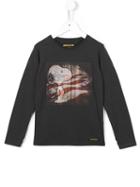 Finger In The Nose Peanuts Flag T-shirt, Boy's, Size: 10 Yrs, Black