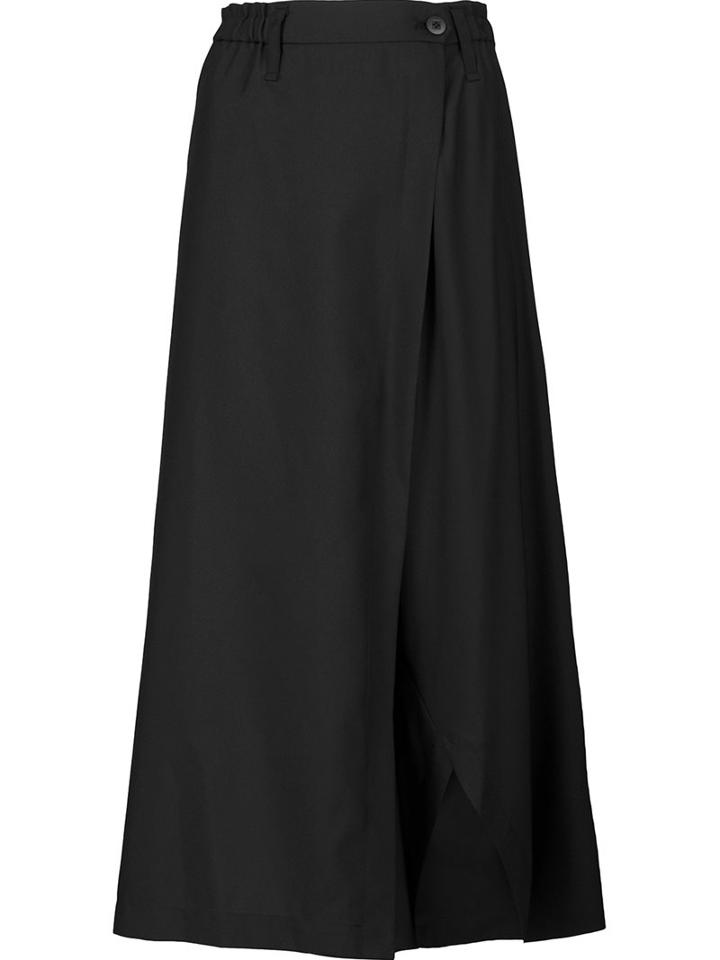 Issey Miyake Asymmetric Design Seamless Trousers, Women's, Size: 2, Black, Polyester