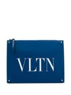 Valentino Valentino Garavani Rockstud Vltn Clutch Bag - Blue