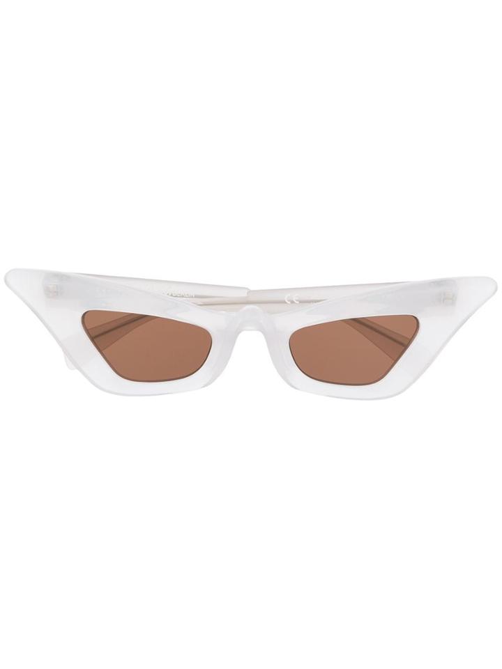 Kuboraum Pearl Effect Sunglasses - White