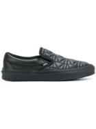 Vans Vans X Karl Lagerfeld Quilted Slip On Sneakers - Black