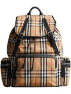 Burberry The Large Rucksack In Vintage Check And Leather - Multicolour