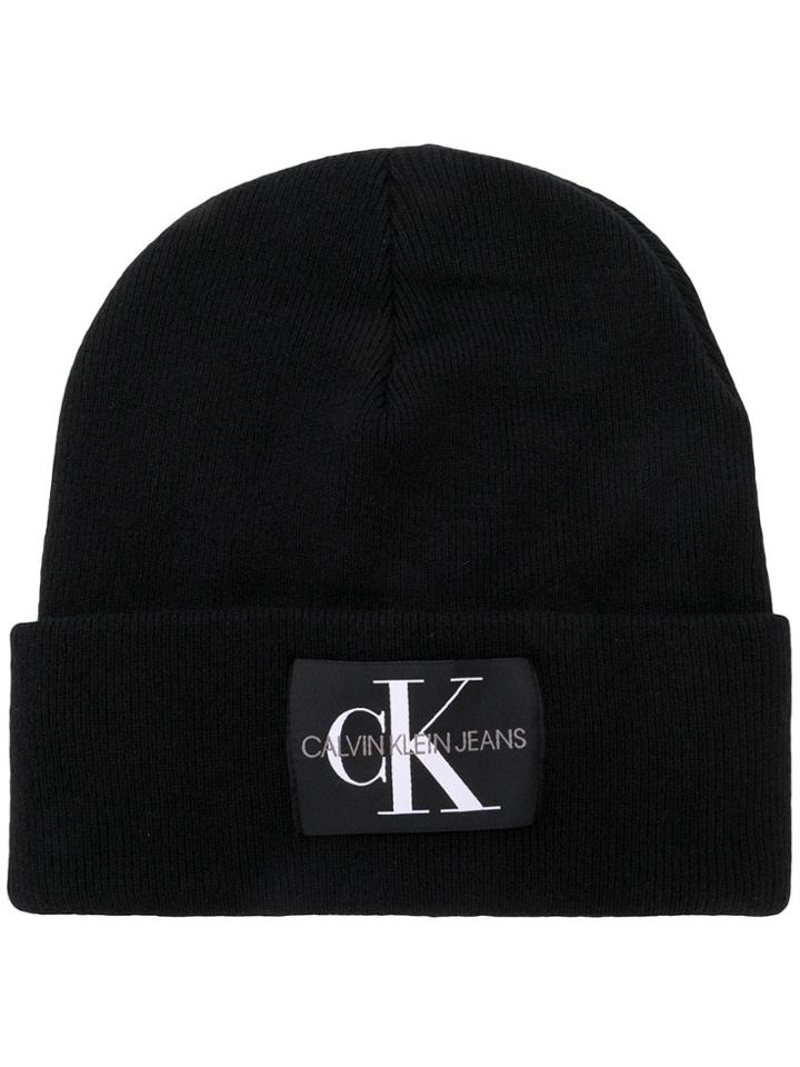 Calvin Klein Jeans Logo Patch Beanie - Black