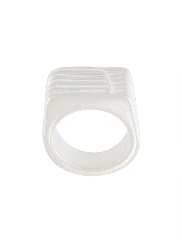 Maison Margiela Scored Effect Signet Ring - Metallic