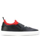 Givenchy Star Slip-on Sneakers - Black