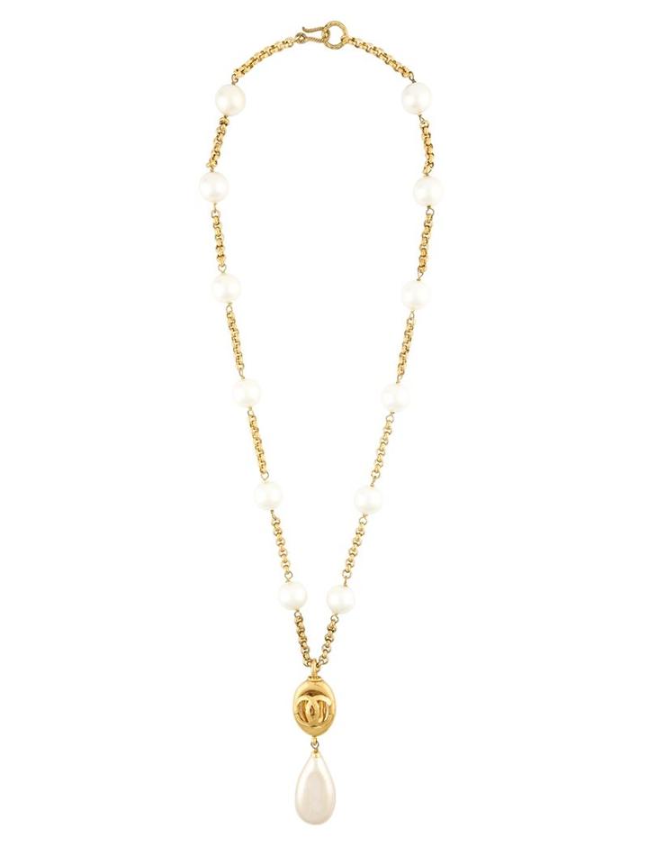 Chanel Vintage Teardrop Pearl Pendant Necklace