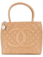 Chanel Vintage Medallion Quilted Tote Bag - Nude & Neutrals