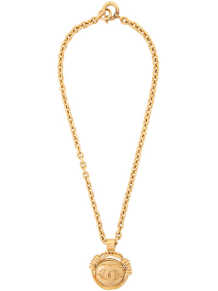 Chanel Vintage Chanel Chain Mirror Pendant Necklace - Metallic