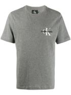 Calvin Klein Jeans Embroidered Logo T-shirt - Grey
