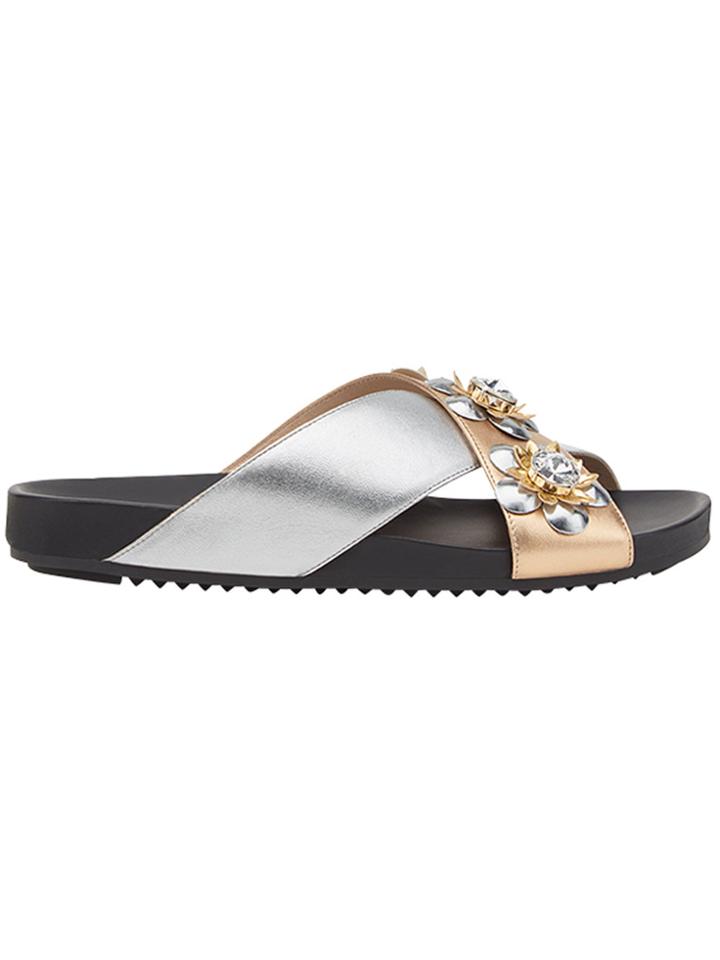 Fendi Embellished Sandals - Metallic