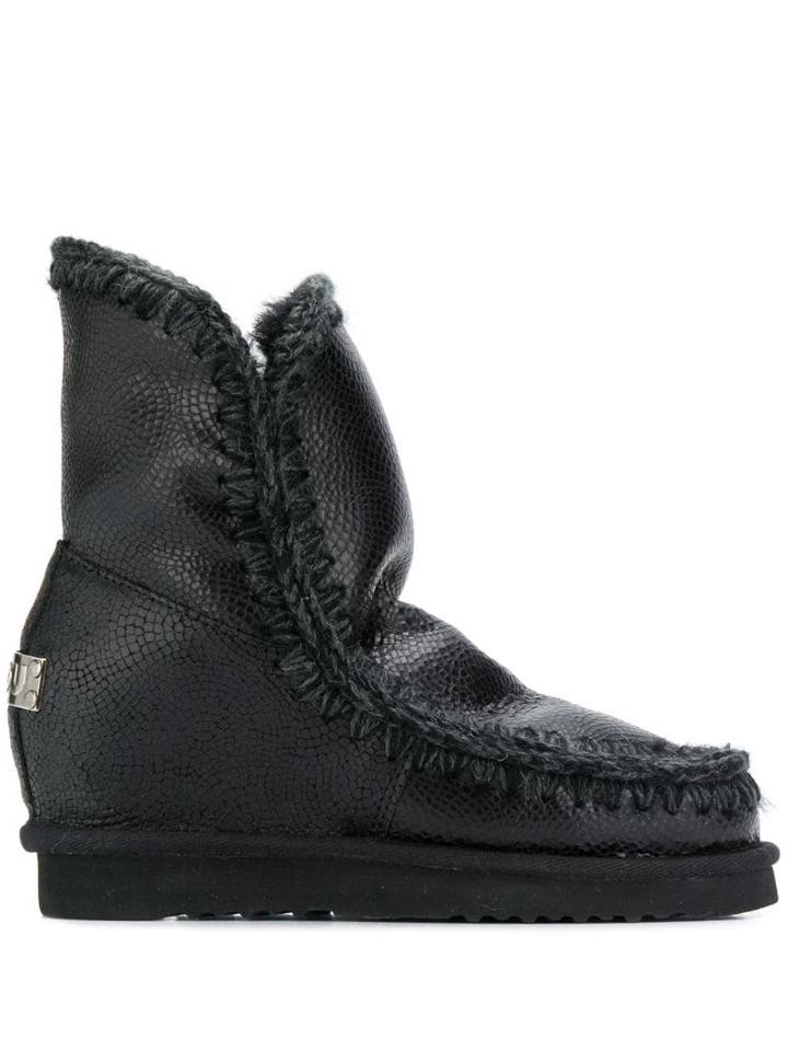 Mou Lined Slip-on Boots - Black