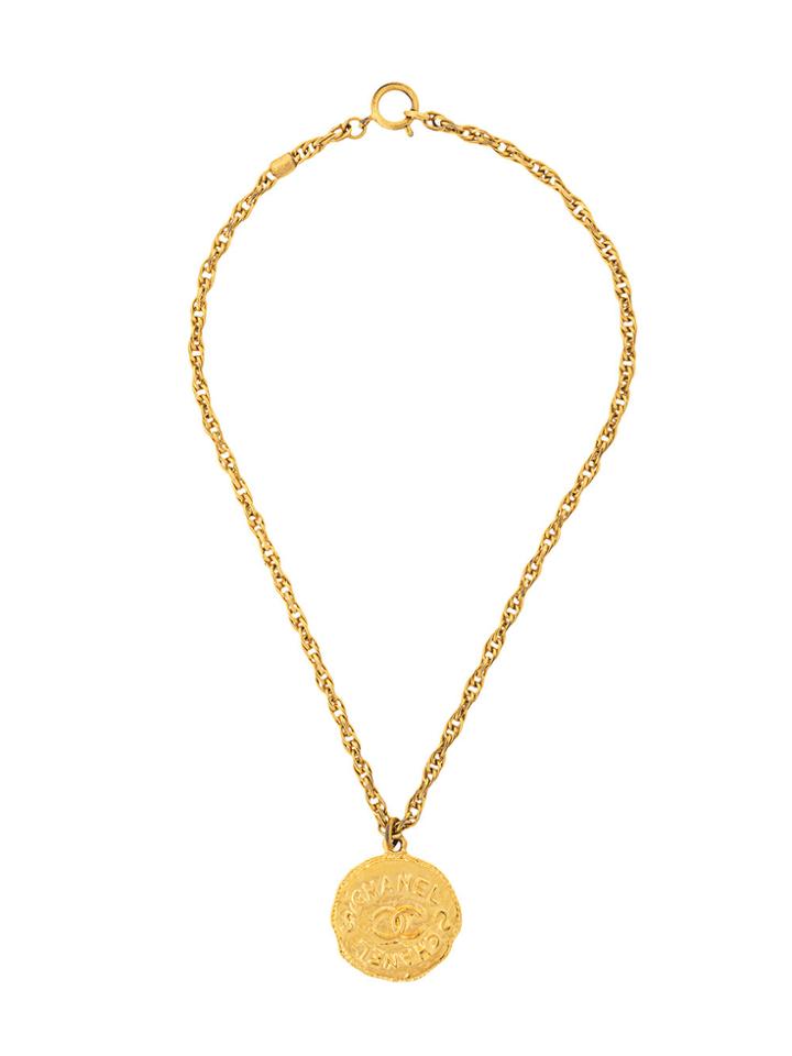 Chanel Vintage Coin Medallion Necklace - Metallic