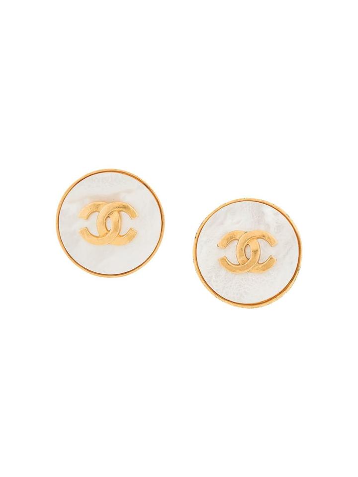 Chanel Vintage Round Cc Logo Earrings - Gold