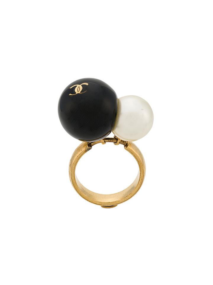 Chanel Vintage Pearl Ring - Black