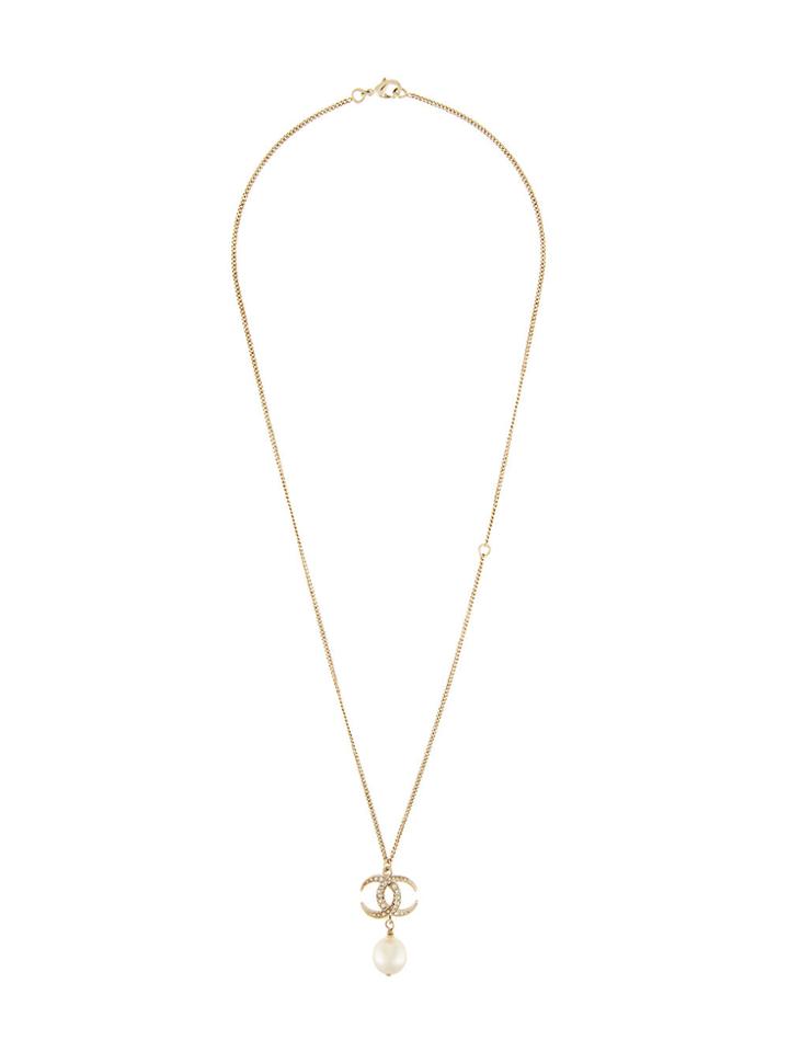 Chanel Vintage Cc Logos Pearl Necklace - Metallic