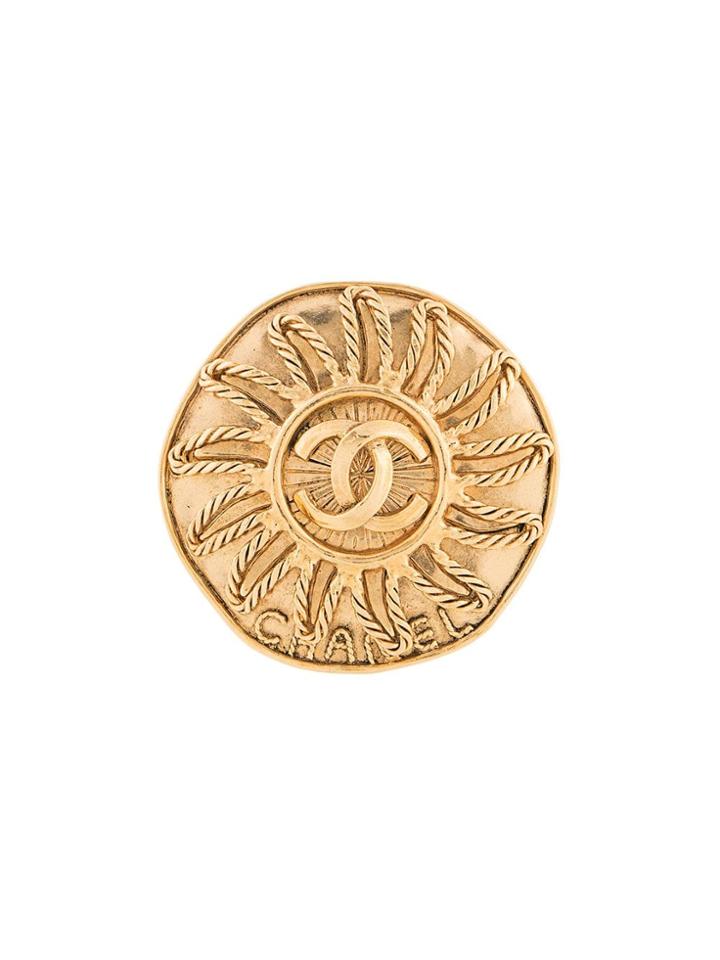 Chanel Vintage Sunny Cc Medallion Brooch - Metallic