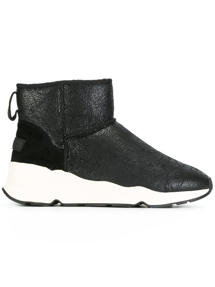 Ash 'mikos' Boots