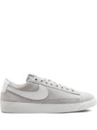 Nike Blazer Low Sd Sneakers - Grey