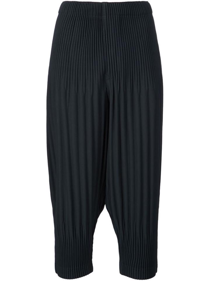 Homme Plissé Issey Miyake Pleated Cropped Trousers, Men's, Size: 3, Green, Polyester