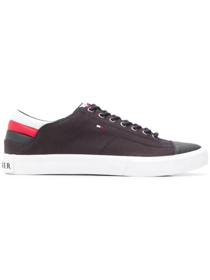 Tommy Hilfiger Logo Lace-up Sneakers - Black