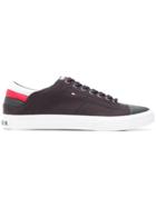 Tommy Hilfiger Logo Lace-up Sneakers - Black
