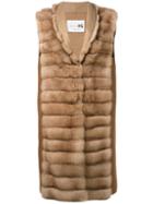 Sleeveless Quilted Fur Jacket - Women - Cashmere/wool/sable - 42, Nude/neutrals, Cashmere/wool/sable, Manzoni 24