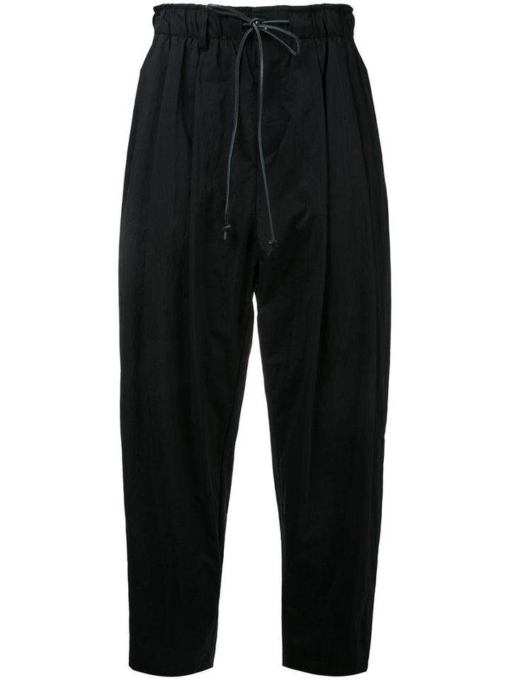 Kazuyuki Kumagai - Drawstring Drop-crotch Cropped Trousers - Men - Nylon/polyurethane - 3, Black, Nylon/polyurethane