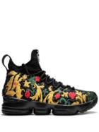 Nike Nike Aj3936002 Black/black-multi-color Furs & Skins->feather