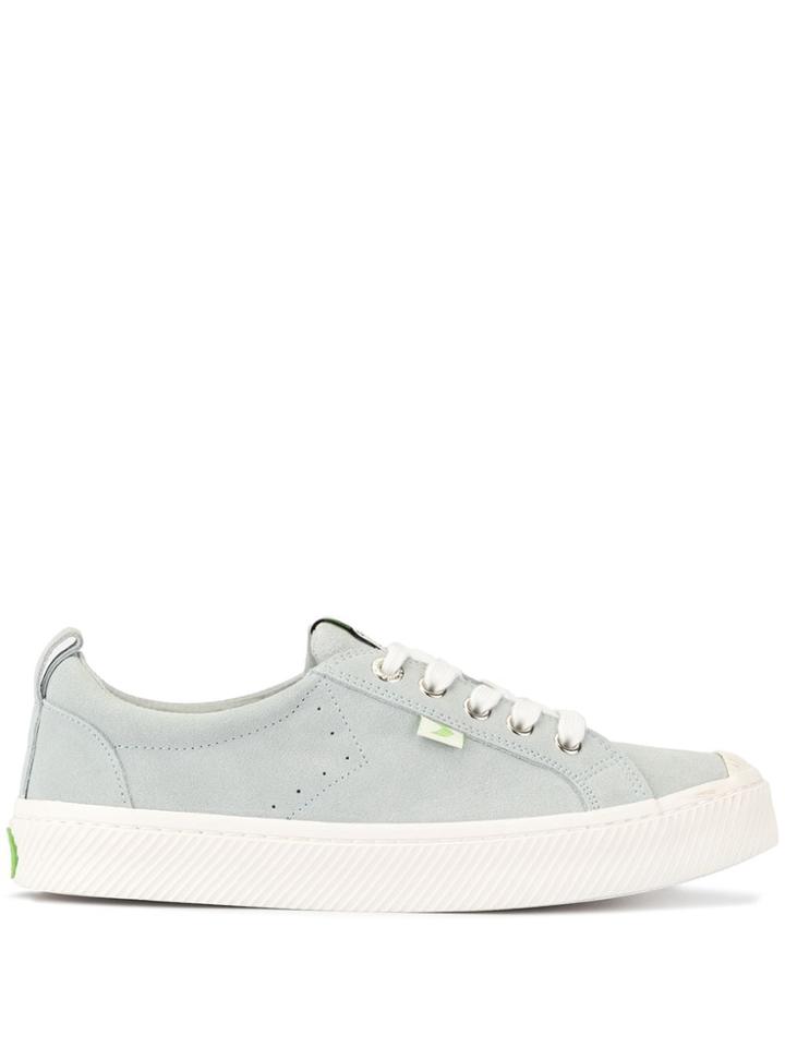 Cariuma Oca Low Ash Blue Suede Sneakers