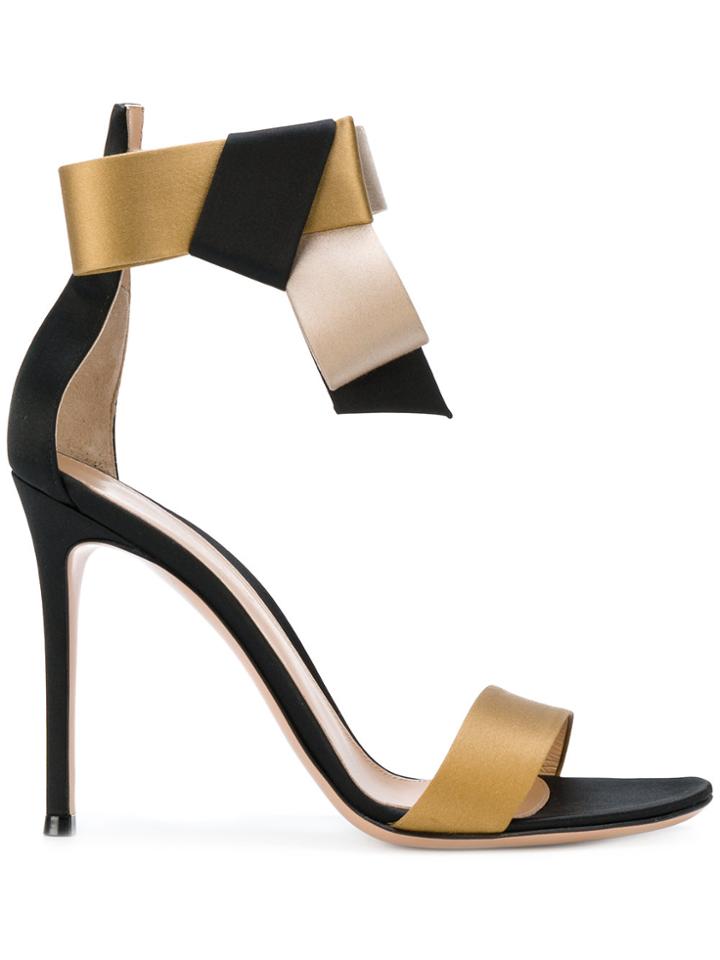 Gianvito Rossi Bow Strap Sandals - Black