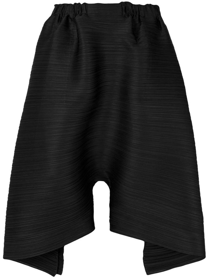 Pleats Please By Issey Miyake Oversized Draped Shorts - Black
