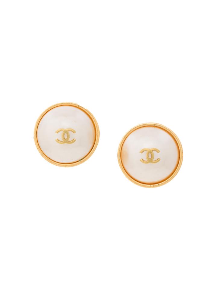 Chanel Vintage Logo Round Earrings - Metallic