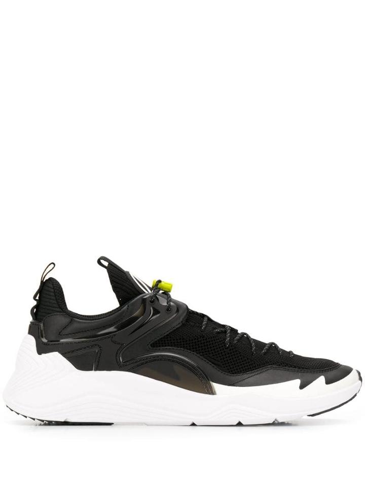 Mcq Alexander Mcqueen Toggle Detail Low Top Sneakers - Black