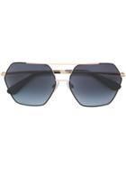 Dolce & Gabbana Eyewear Oversized Hexagon Sunglasses - Black
