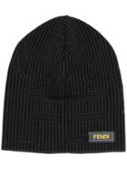 Fendi Classic Knitted Beanie Hat - Black