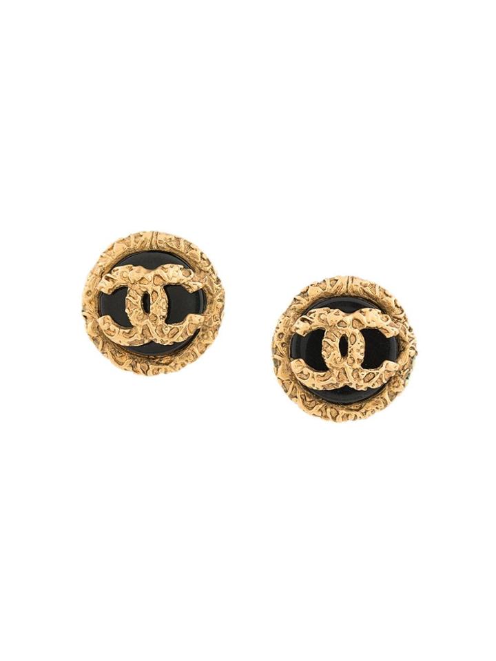 Chanel Vintage Round Oriental Cc Earrings - Metallic
