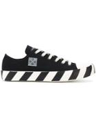 Off-white Striped Sole Tennis Sneakers - Black